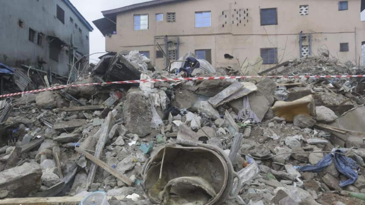 Nigeria: huit morts dans l’effondrement d’un immeuble de trois étages