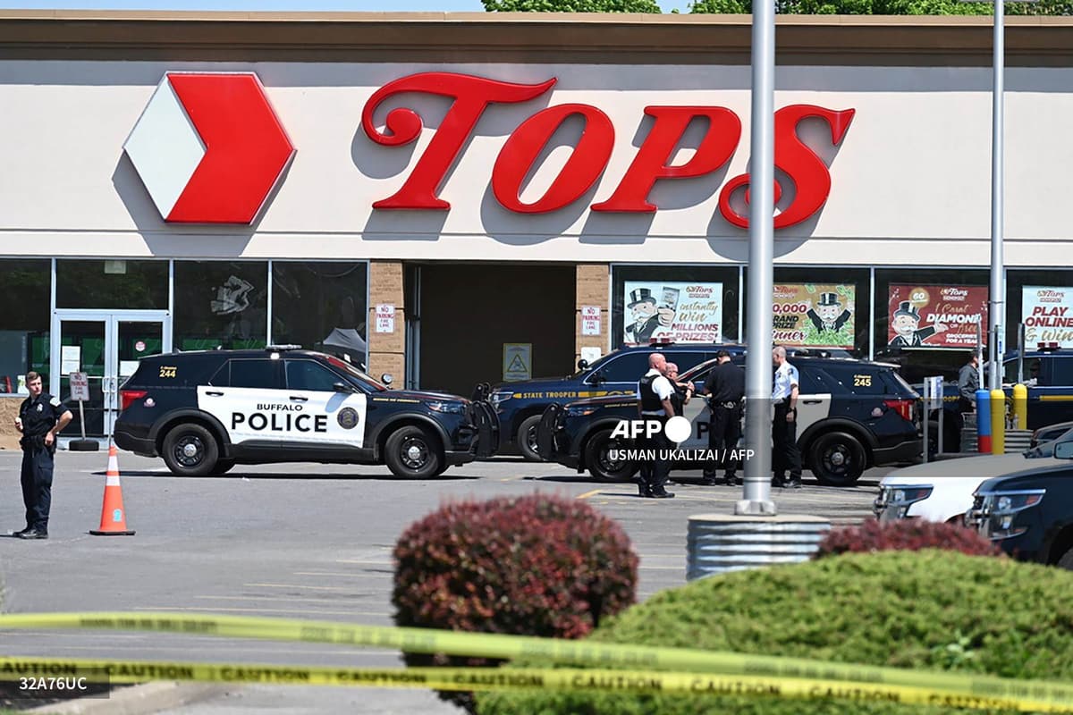 Choc, incompréhension et colère après une tuerie raciste dans l’Etat de New York