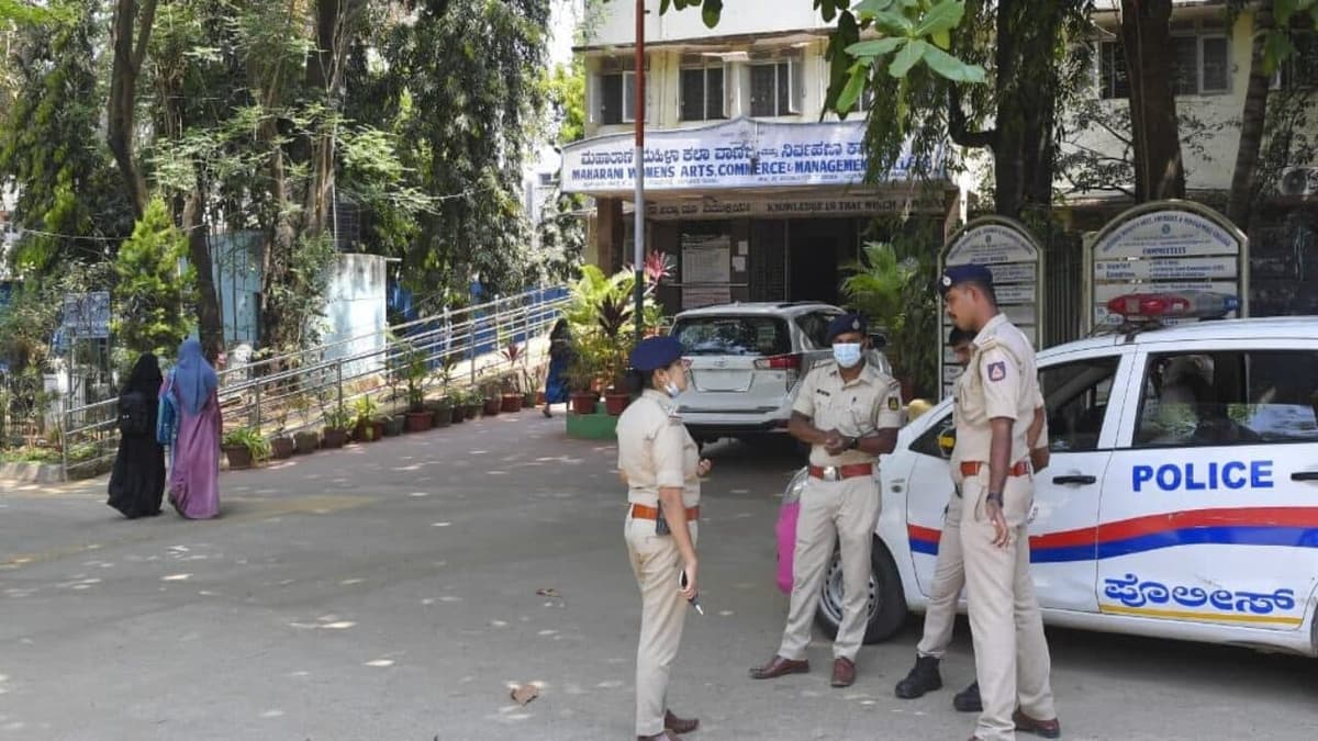 Inde: un gang d’escrocs a dirigé pendant 8 mois un faux commissariat
