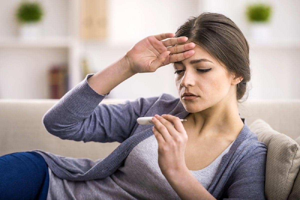 La fièvre : remède naturel à base de gingembre et du miel pour la soulager