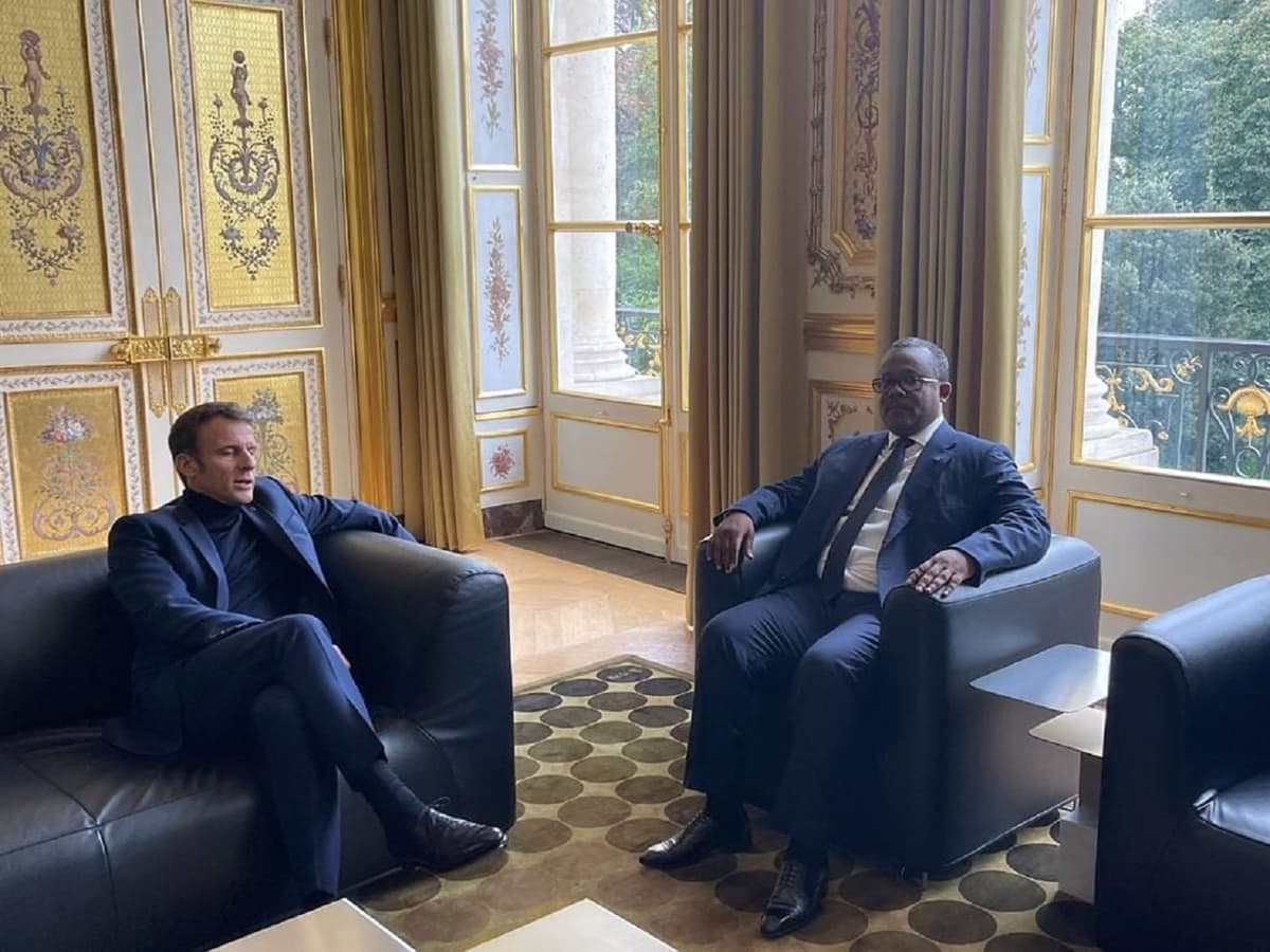CEDEAO: Umaro Sissoco Embalo déjà chez Emmanuel Macron pour la situation au Burkina