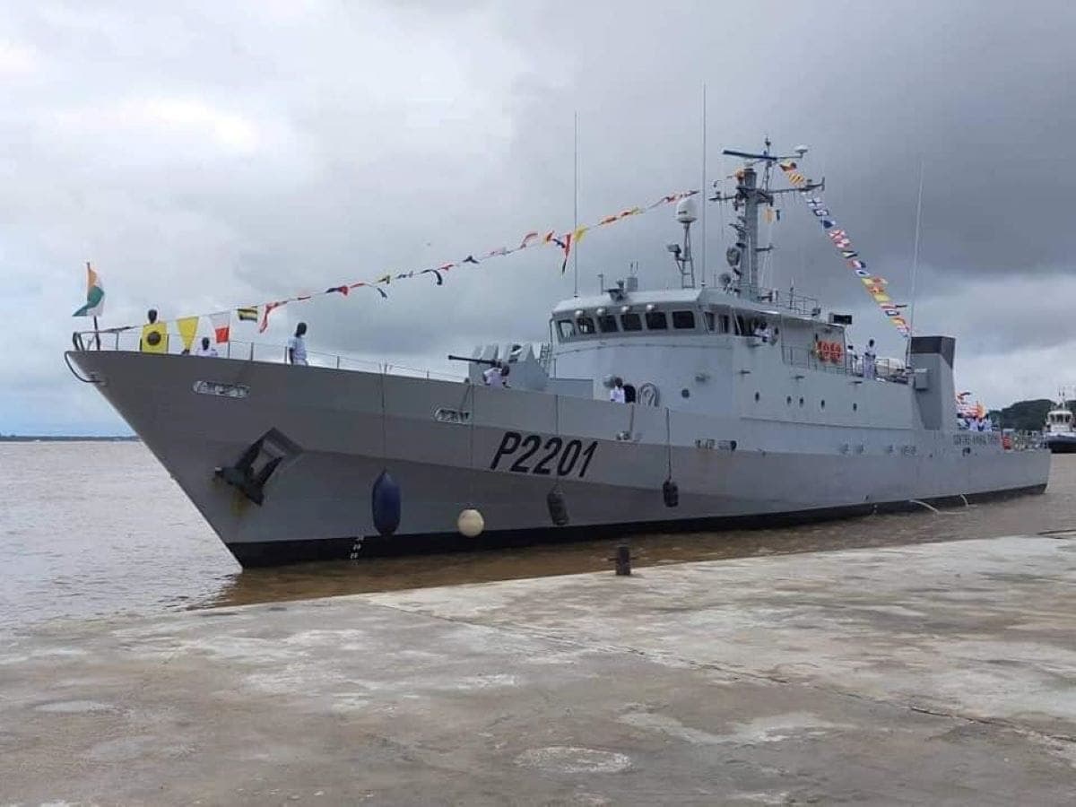La Côte d’Ivoire renforce son arsenal maritime avec un Patrouilleur P400