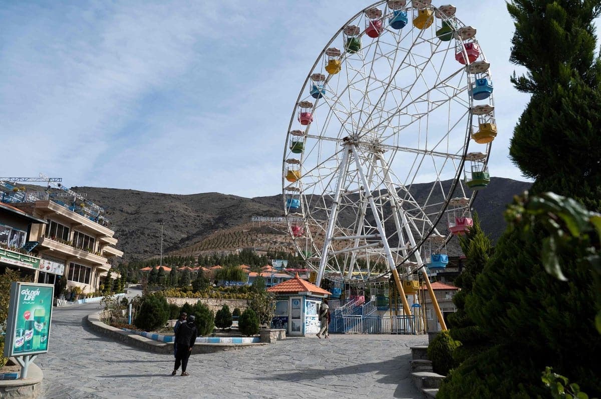 Afghanistan : les talibans interdisent les parcs et salles de sport de Kaboul aux femmes