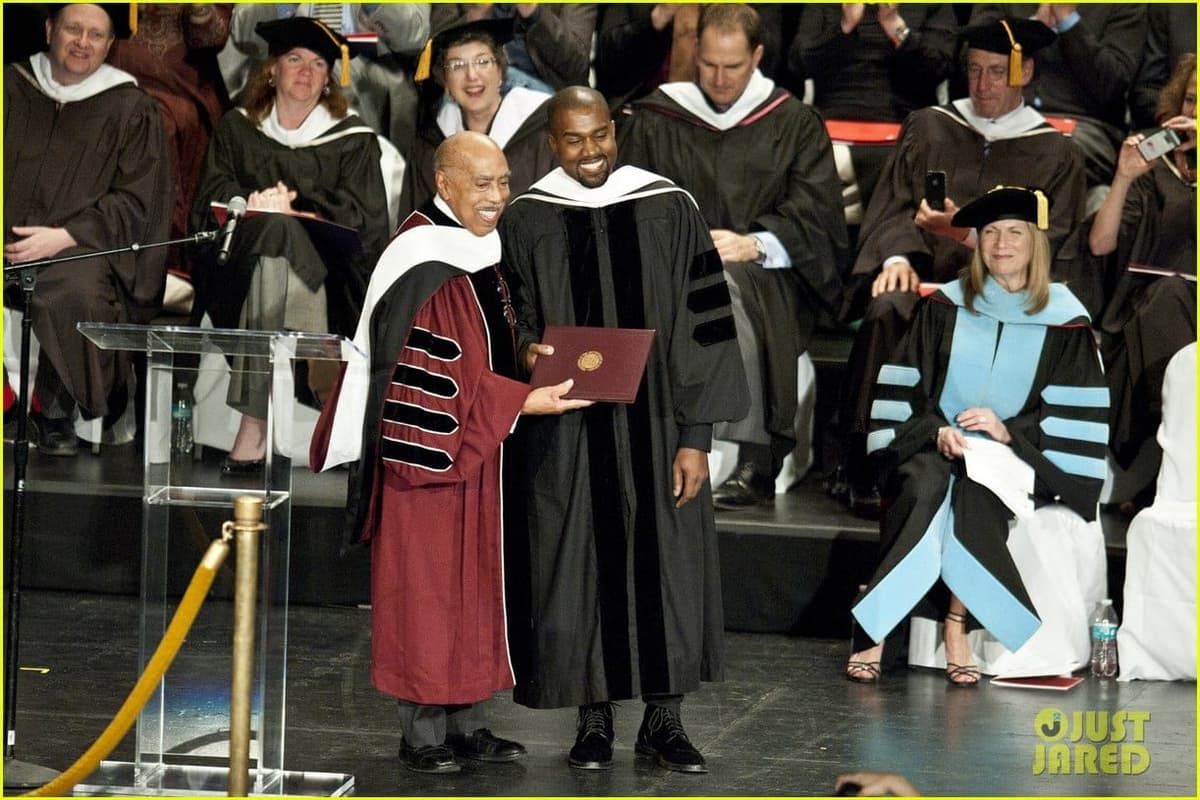 Institut des Arts de Chicago: le doctorat honorifique de Kanye West révoqué