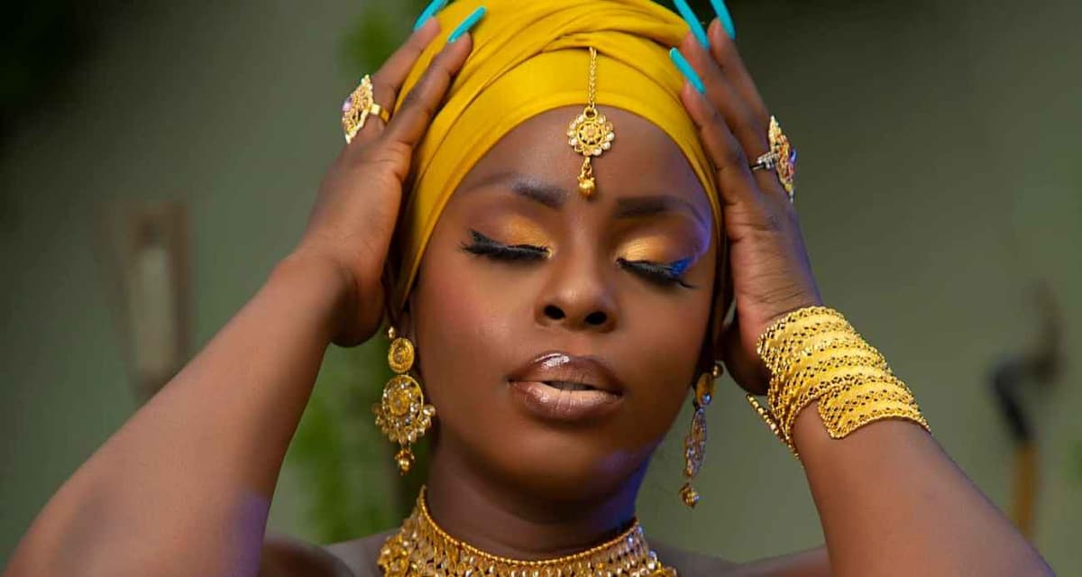Yvidéro : accusée de meurtre et de trafic de drogue, l’humoriste ivoirienne se là¢che