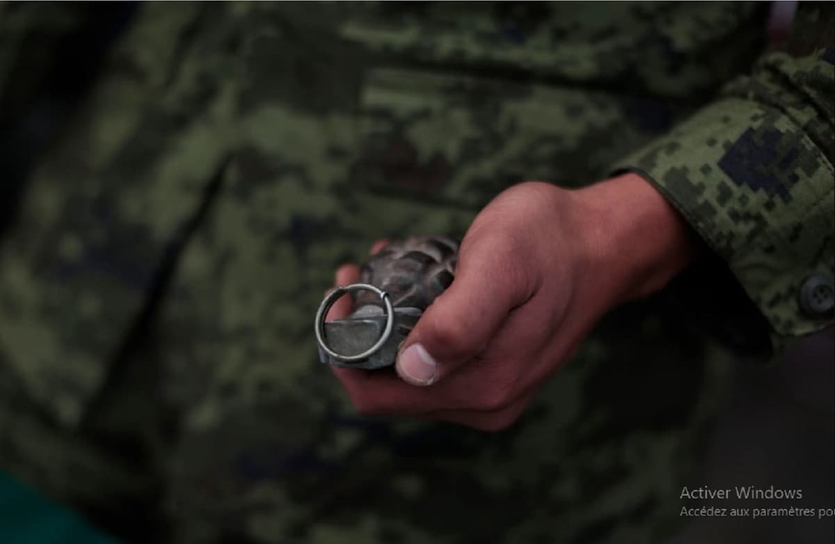 Mali: ivre, un « instructeur » russe dégoupille une grenade dans un bar, au moins 3 morts