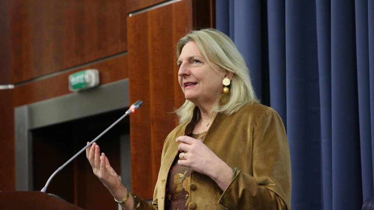 Niger : « fin officielle de la Françafrique », selon Karin Kneissl