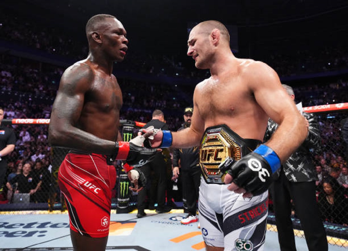 UFC: Strickland nouveau champion des poids moyens, le nigérian Adesanya détrôné