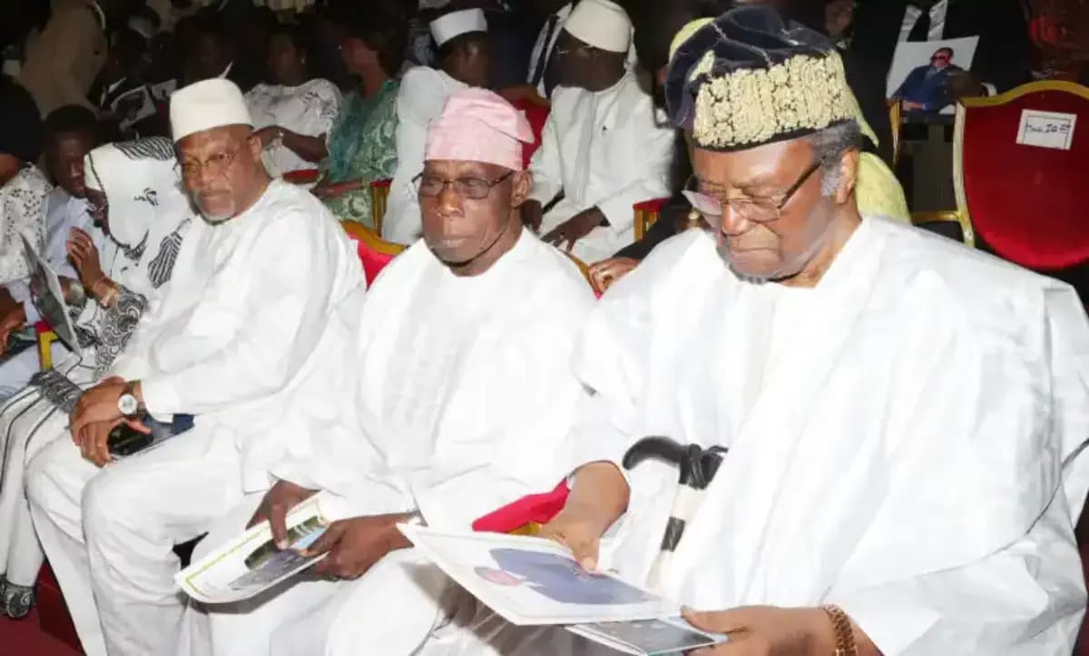 Togo: Obasanjo et Soglo à Kara pour le 19e anniversaire du décès d’Eyadéma