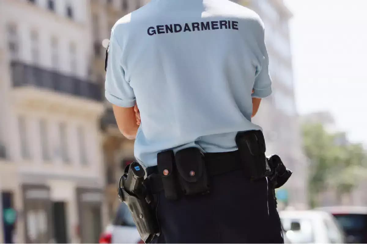 Israà«l: 02 gendarmes français arrêtés par la police (vidéo)