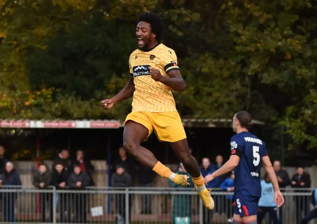 Le foot anglais en deuil: décès de Devonte Aransibia, à 26 ans