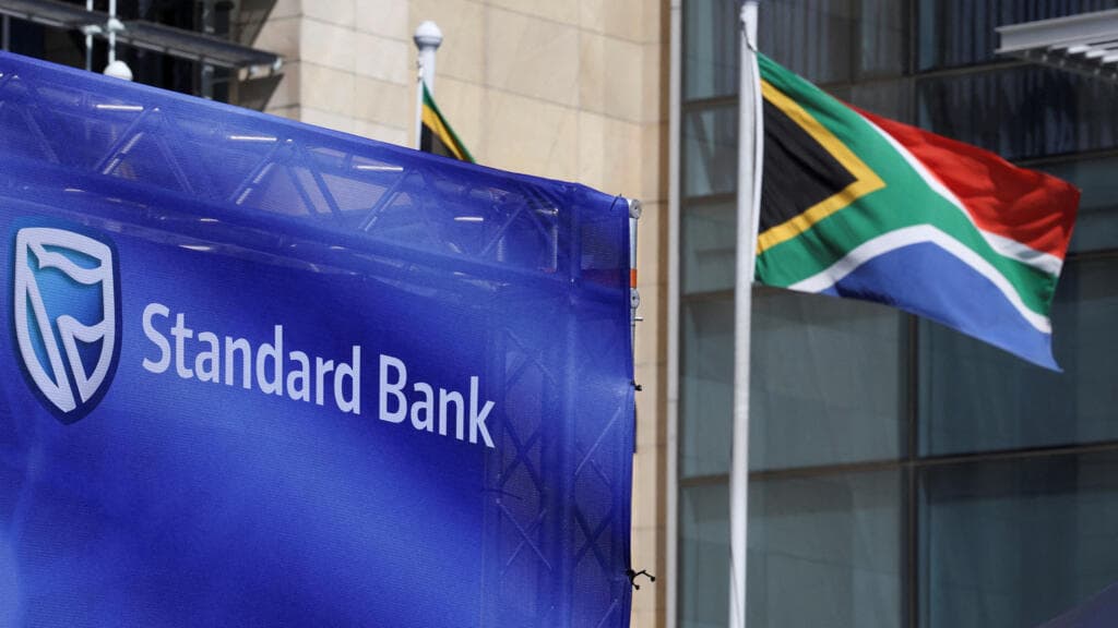 Afrique : 100 milliards de dollars de revenus bancaires, 70 % concentrés dans cinq pays