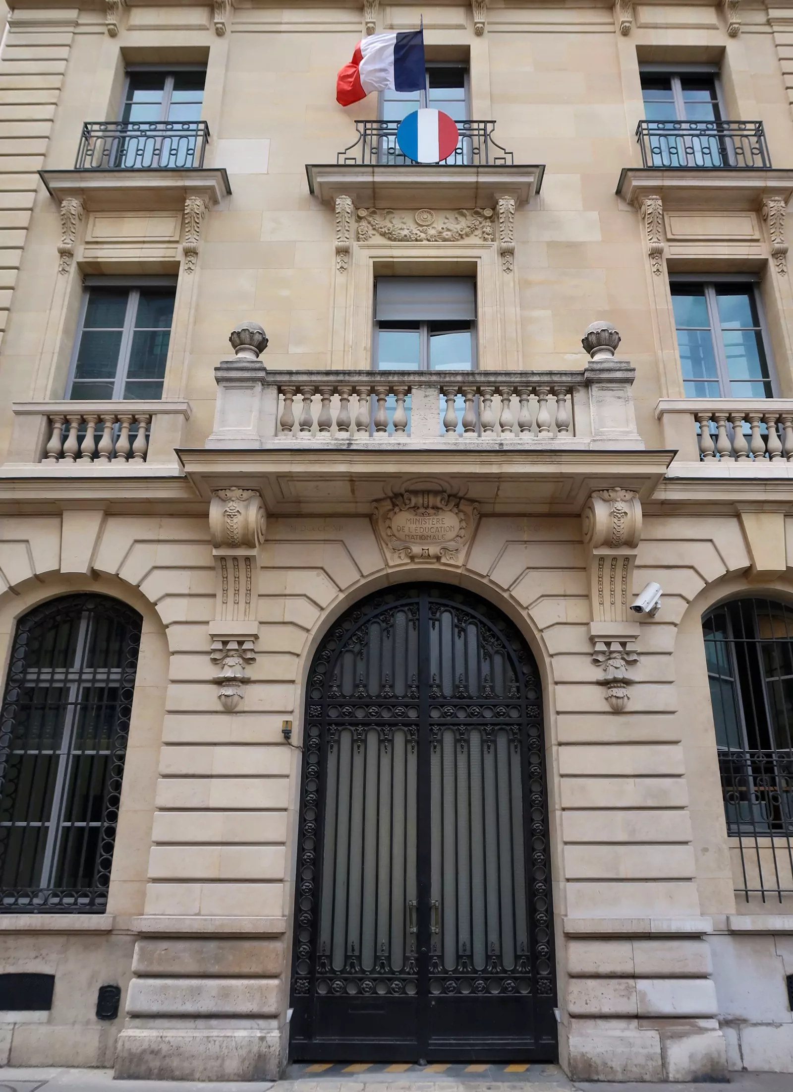 France : l’interdiction du téléphone portable au lycée peut s’appliquer dès la rentrée