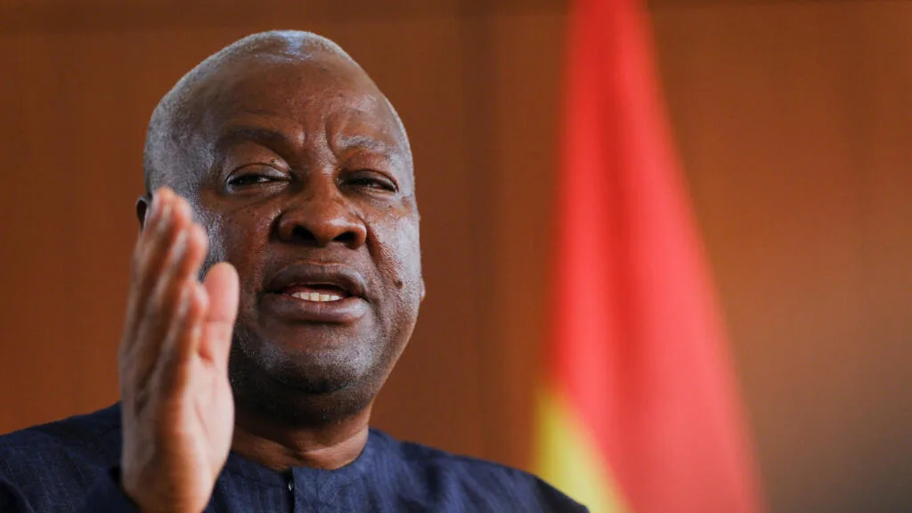 Ghana wants to raise the minimum age to run for president to 35 years.