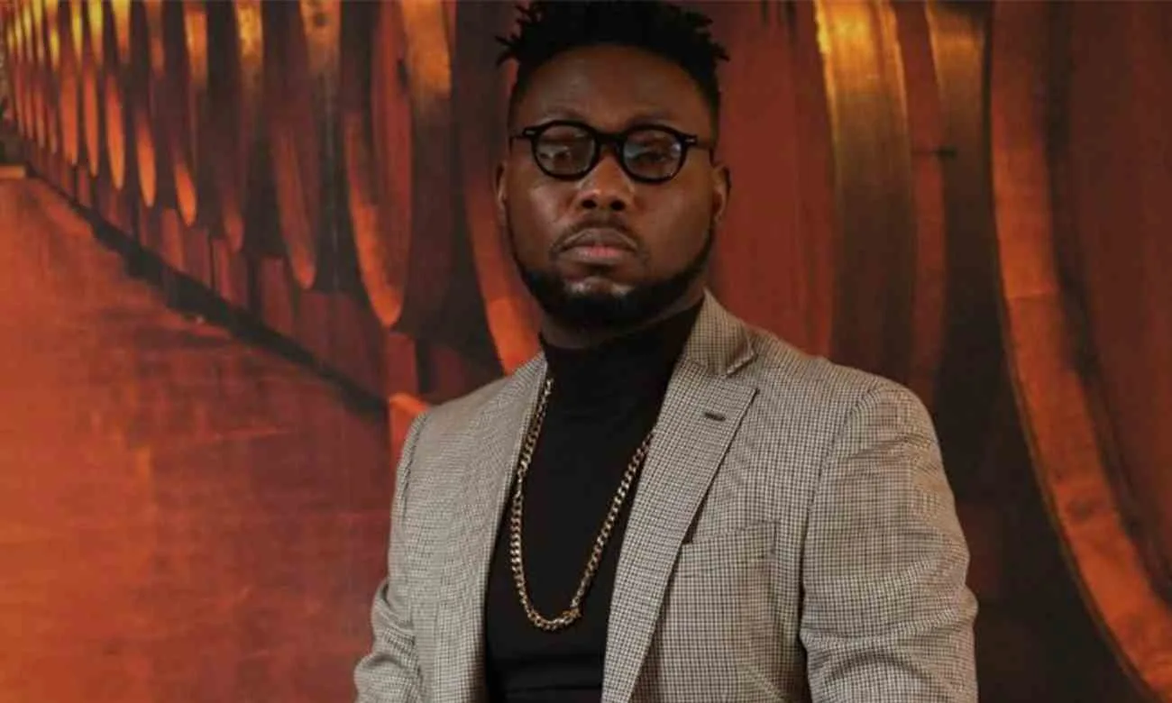 Rabby Slo: His relatives deny his death, the artist still hospitalized in the United States
