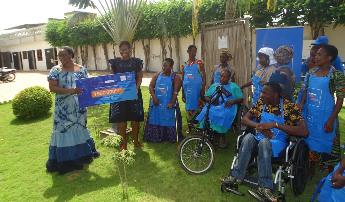 La Fondation Moov Africa chez Couleurs Indigo en marge du 17è tour cycliste du Bénin