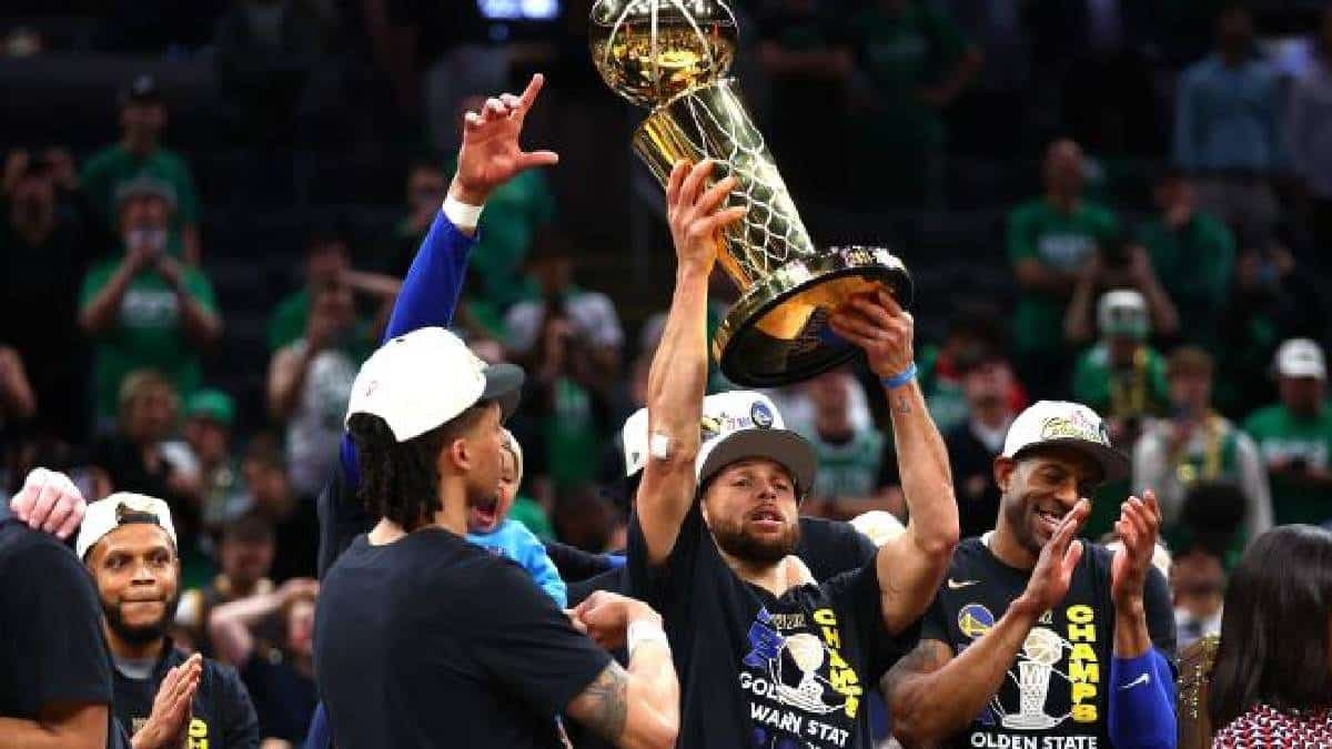 NBA : Golden State sacré champion pour la 7è fois de son histoire