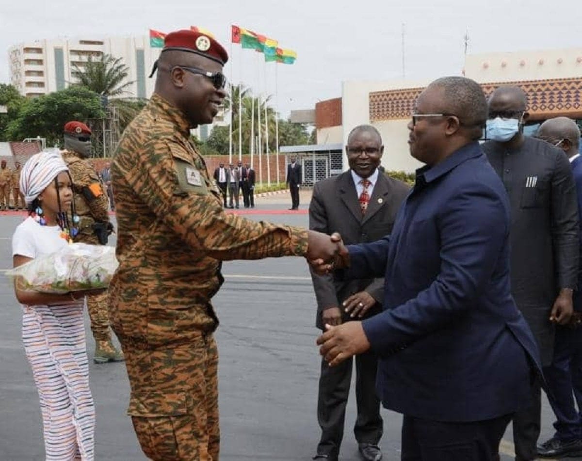 Transition au Burkina: Umaro Sissoco Embalo en mission à Ouagadougou