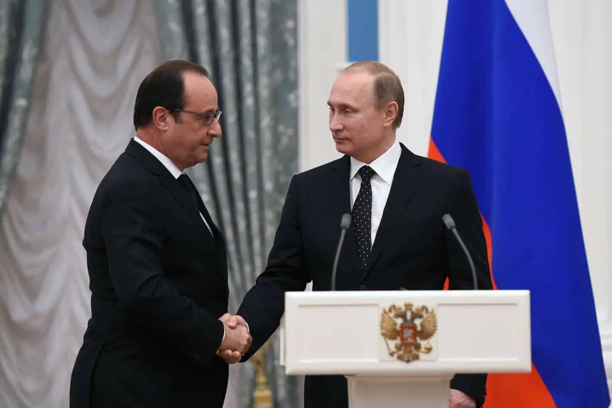 « Il pratique un art éhonté du mensonge très élaboré », François Hollande à propos de Vladimir Poutine