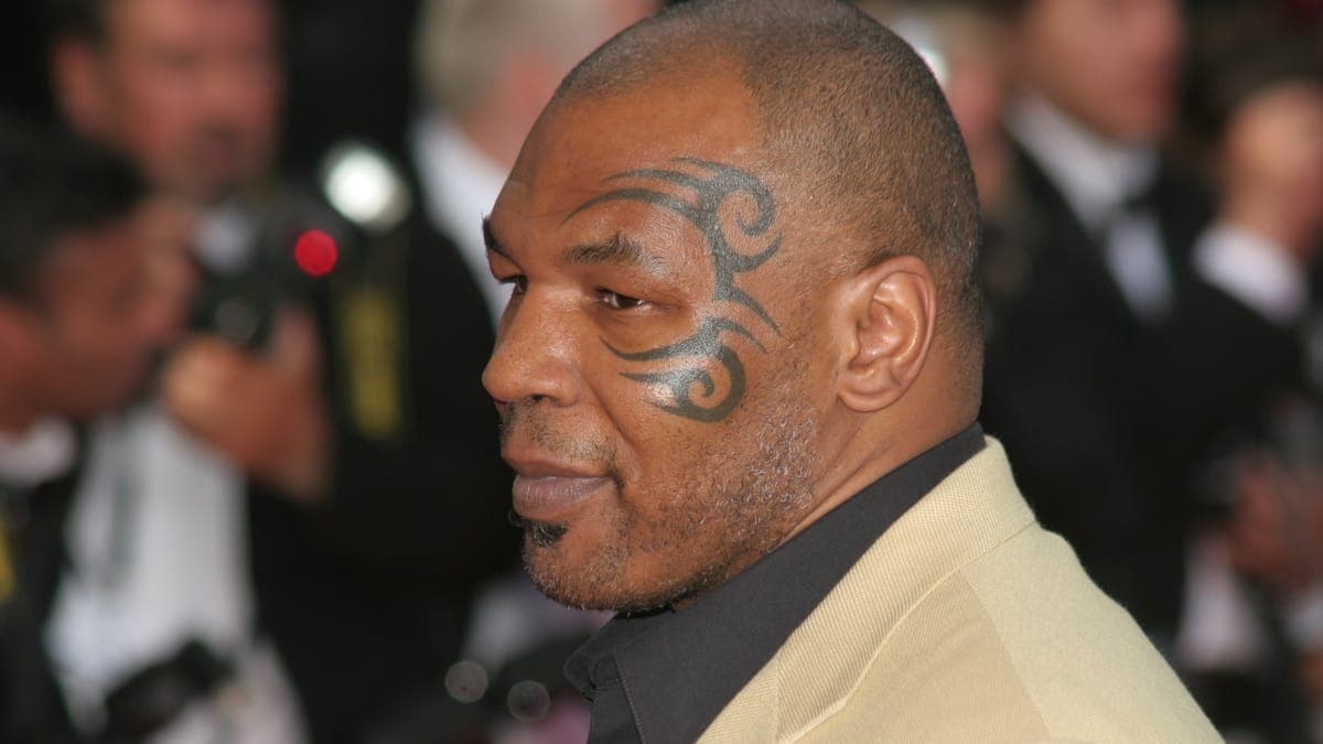 Une femme accuse Mike Tyson de l’avoir violée dans une limousine en 1990