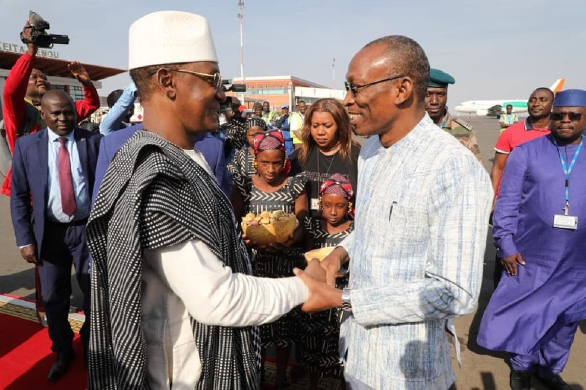 Le Burkina Faso propose de créer « une fédération » avec le Mali
