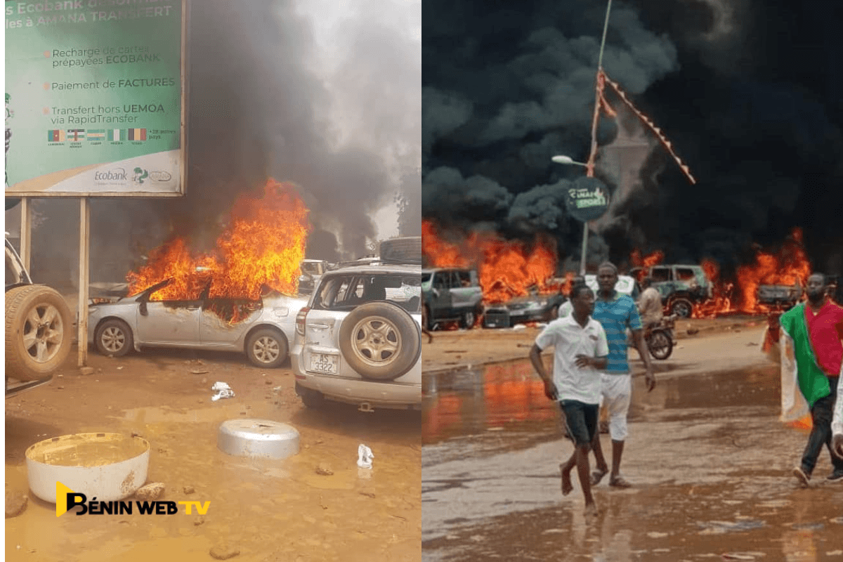 Niger: le siège du parti de Mohamed Bazoum en feu, des voitures incendiées