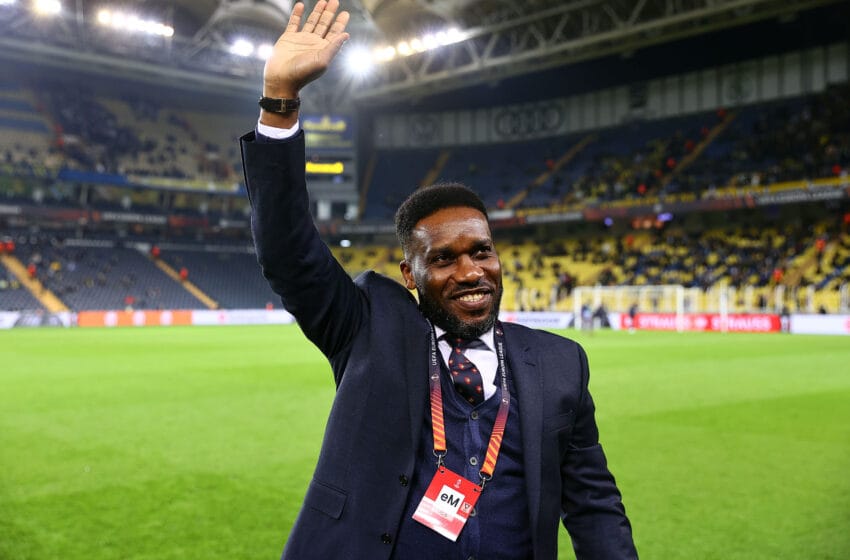 Nigéria: l’ancien international Jay Jay Okocha nommé ministre des Sports