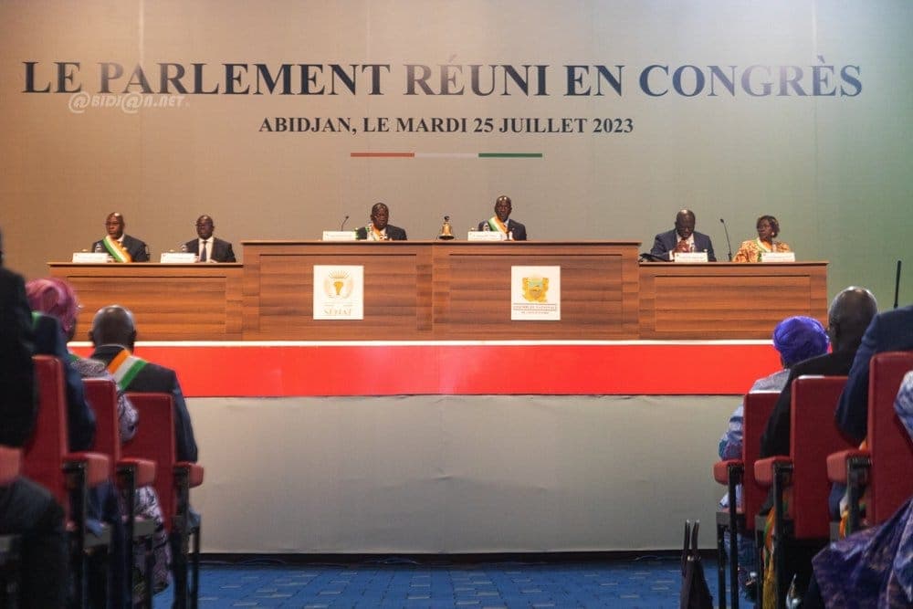 Côte d’Ivoire: le projet de loi de révision de la constitution adoptée à 88,53% au parlement