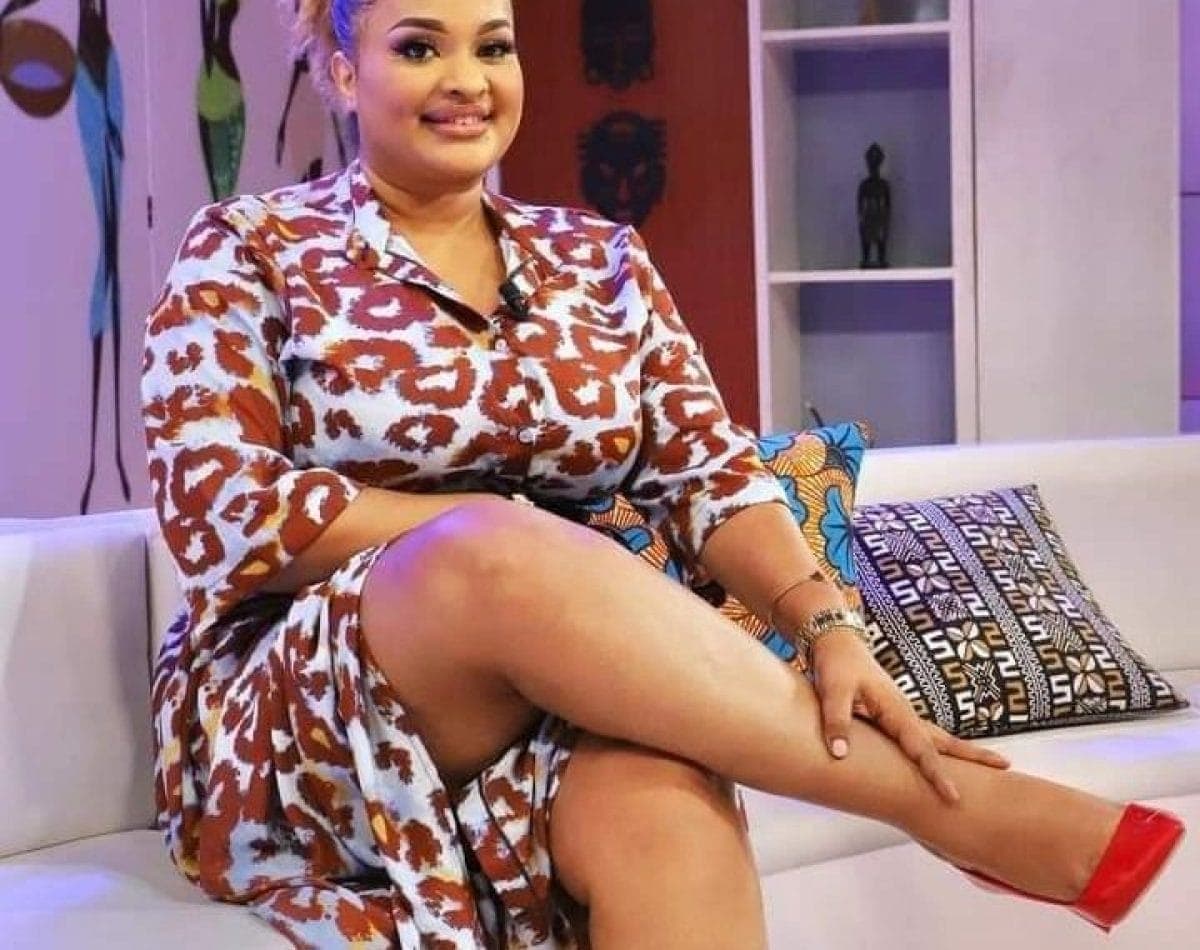 Yasmine Reda : la chroniqueuse ivoirienne fait sensation sur la toile (photo)