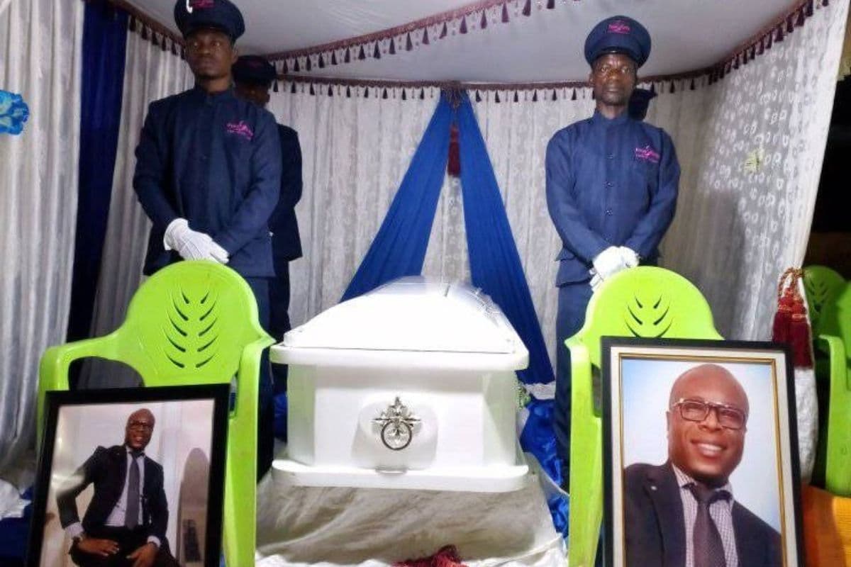Bob Lee : les obsèques du blogueur ivoirien boycottées par ses amis (vidéo)