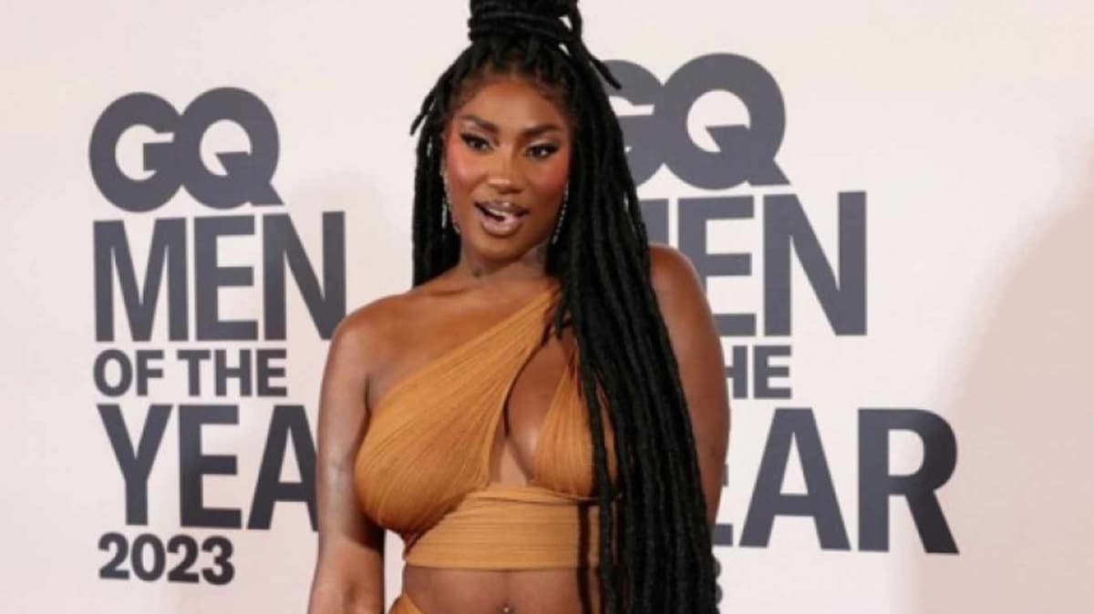 «Â Pas besoin de me valider,…Â »Aya Nakamura répond à ses détracteurs