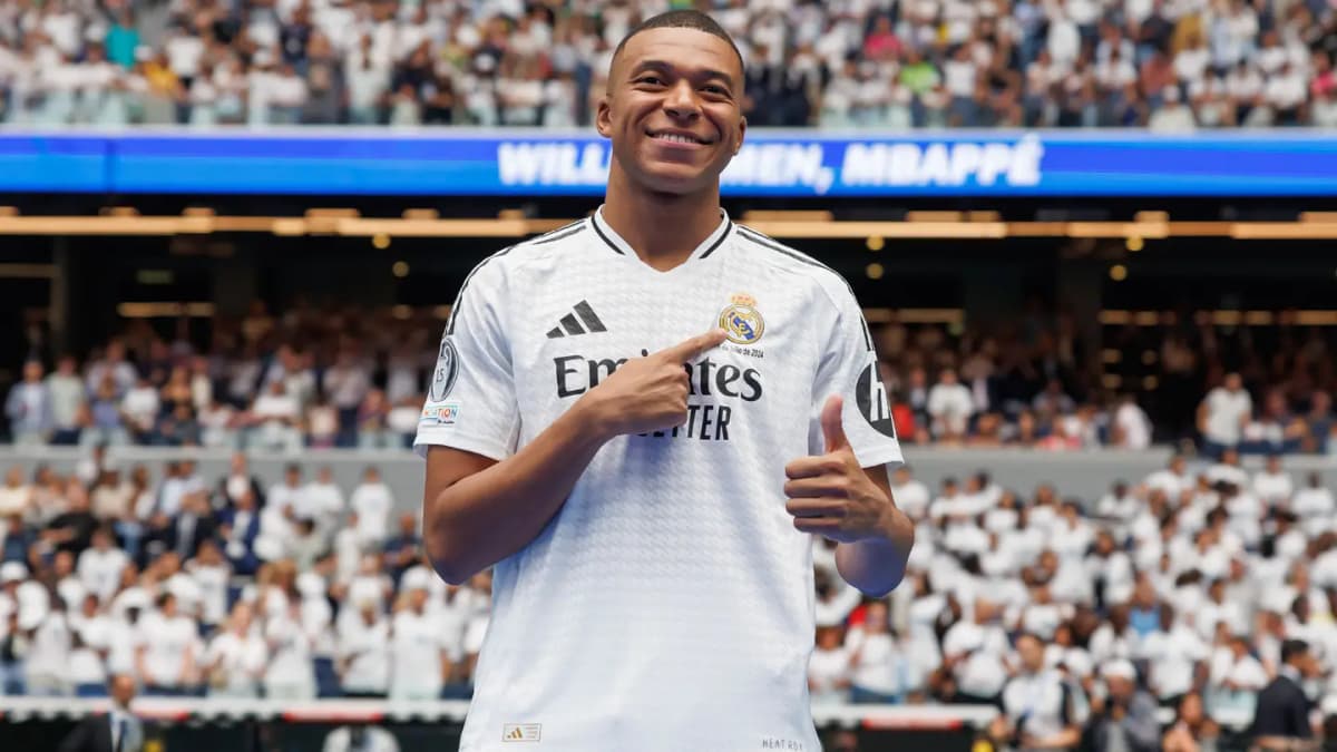 Kylian Mbappé: «jouer au Real Madrid, c’est comme un cadeau de Dieu»