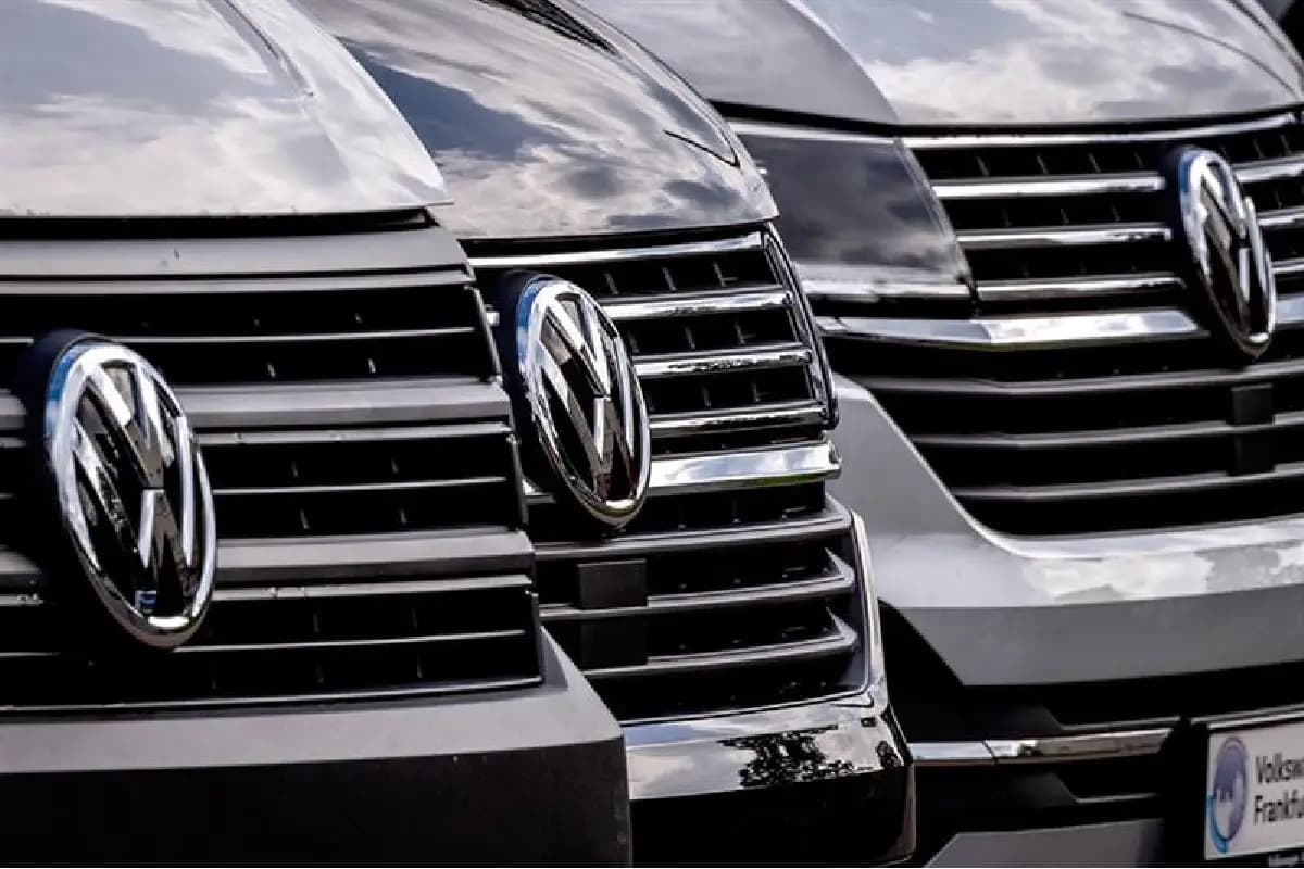 Allemagne: Volkswagen prévoit une fermeture de 03 usines et la suppression de milliers d’emplois