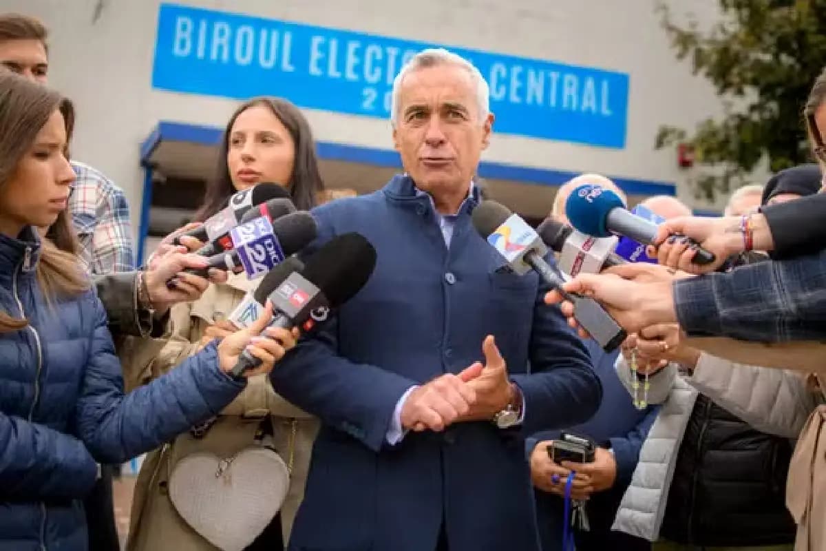 Roumanie: Calin Georgescu en tête du premier tour de la présidentielle