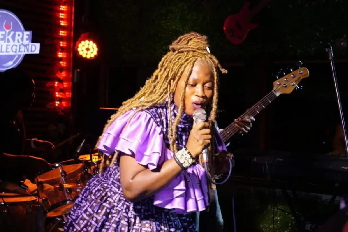 Prix Découvertes RFI 2025 : la chanteuse guinéenne Queen Rima sacrée