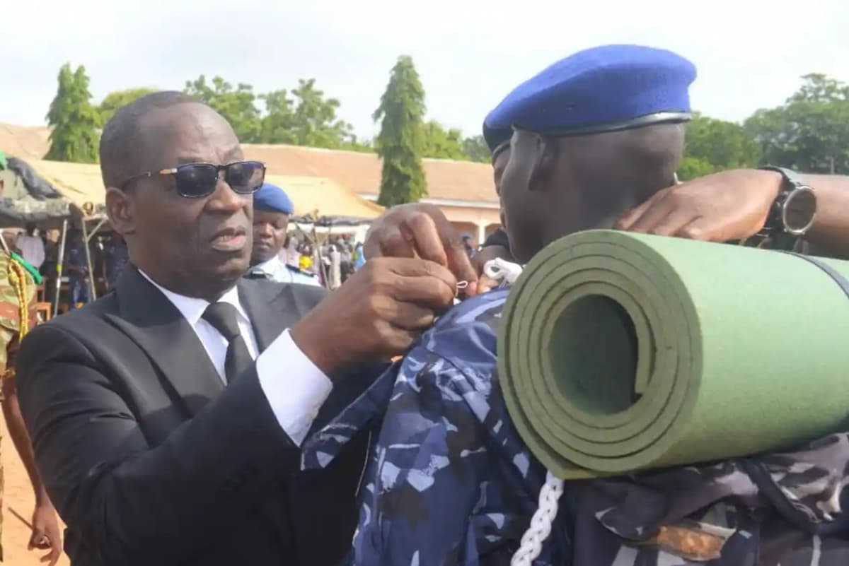 Bénin: présentation officielle de 1785 nouvelles recrues de la Police Républicaine