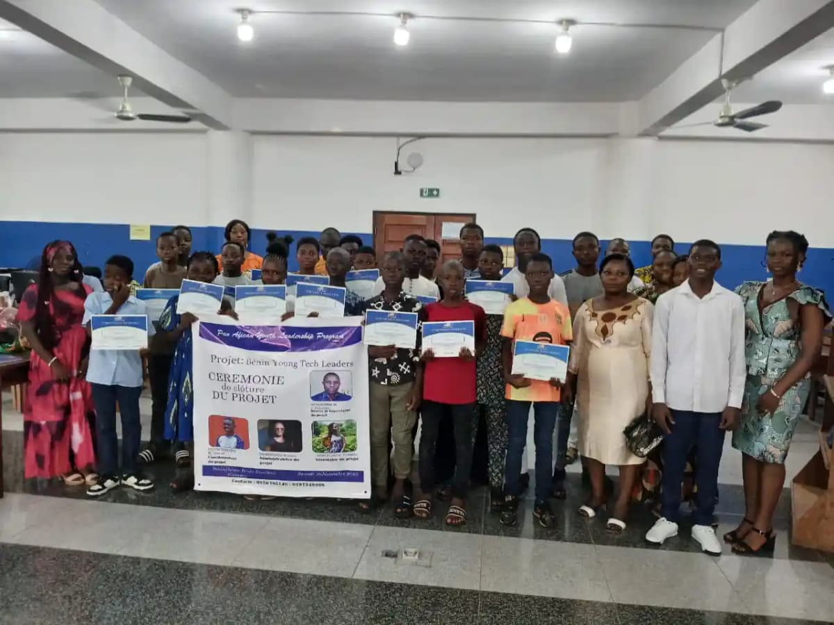 Bénin Young Tech Leaders: plus de 200 jeunes formés à l’intelligence artificielle en 2025