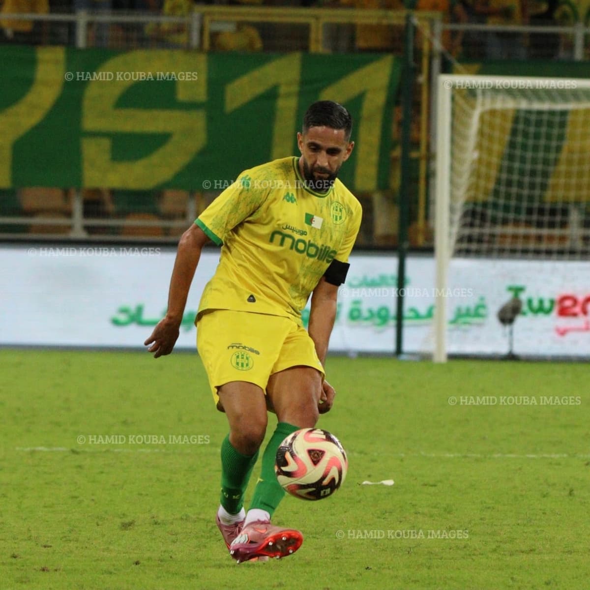 Match nul 0-0 entre AS FAR et JS Kabylie en LDC CAF, Tagnaouti stoppe Messaoudi à la 56e