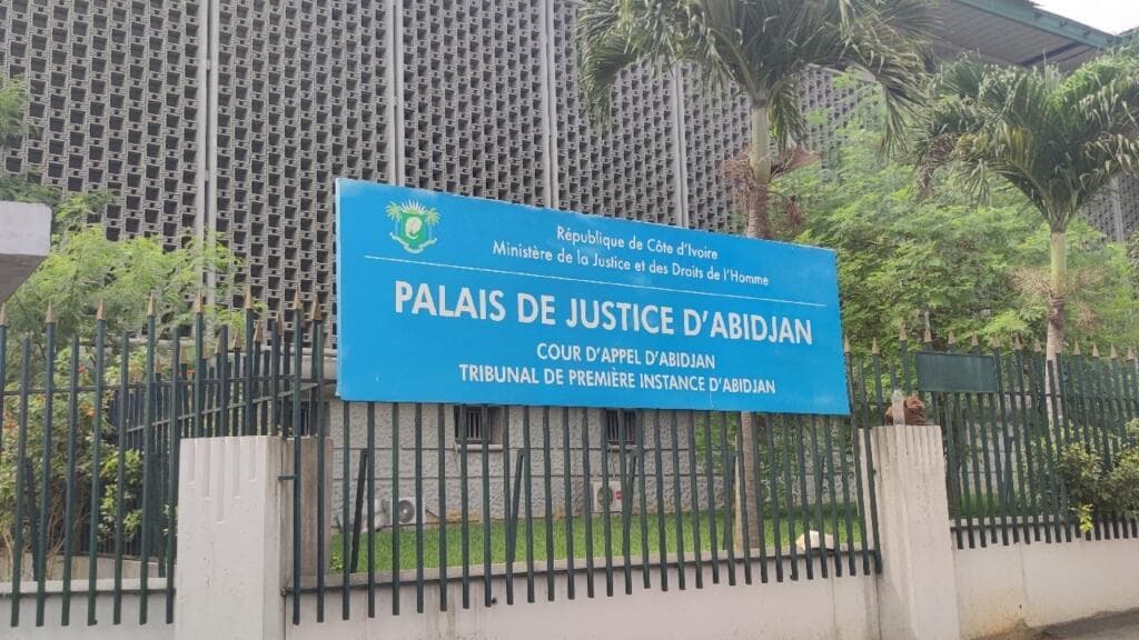 Côte d’Ivoire : un cadre du CNT malien condamné à trois ans de prison pour offense au chef de l’État