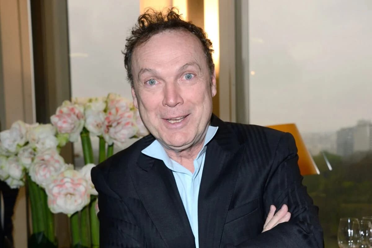 Julien Lepers révèle l’aveu reçu avant la mort de son auteur