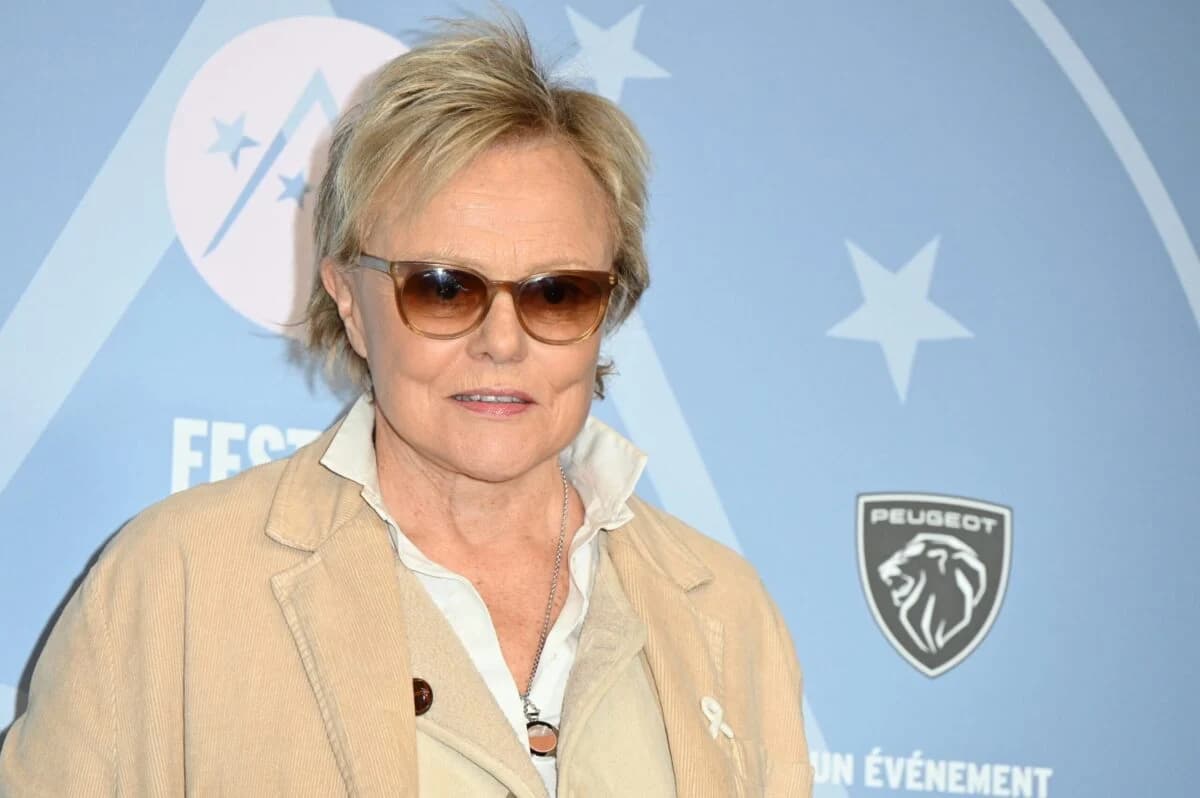 Muriel Robin se confie à 70 ans sur sa jeunesse