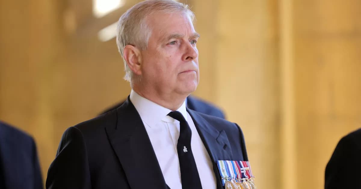 Charles III contraint de s’exprimer, l’ex‑prince Andrew au pied du mur