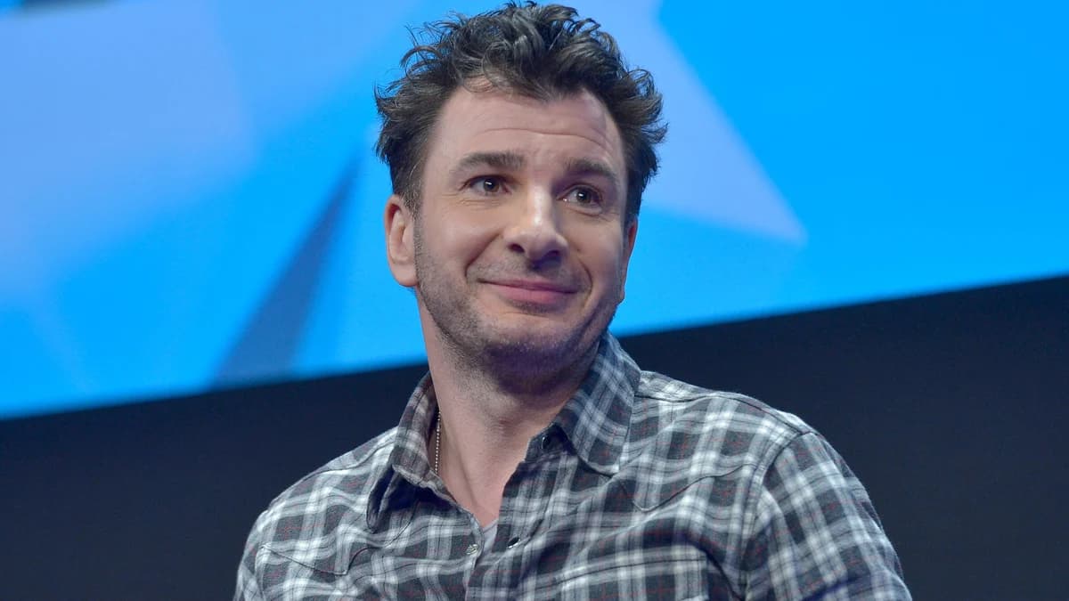 Michaël Youn revient sur sa déconvenue avec Les Enfoirés 40 ans après