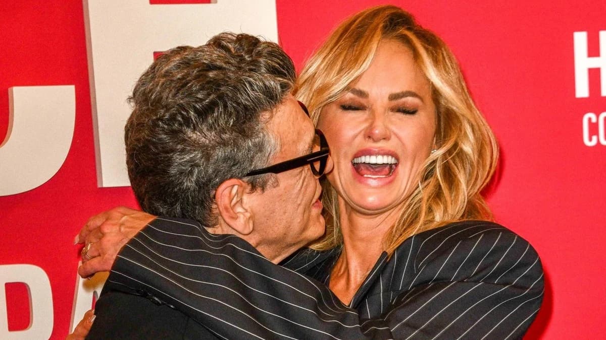 Marc Lavoine gaga d’Adriana Karembeu