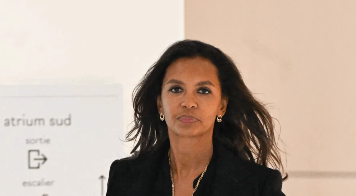 Karine Le Marchand : « Il ne prononce pas mon nom » depuis l’arrivée de Cyril Hanouna sur W9