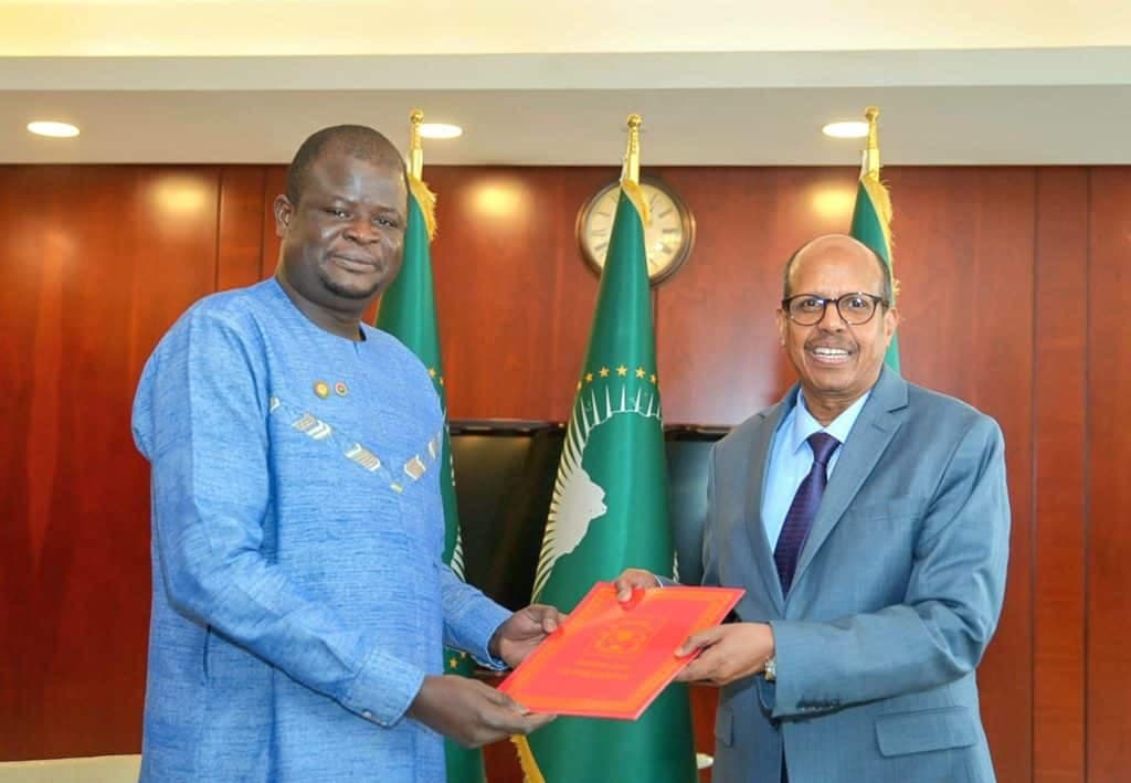 Burkina : l’ambassadeur Elysé Ouédraogo accrédité auprès de la Commission de l’Union Africaine