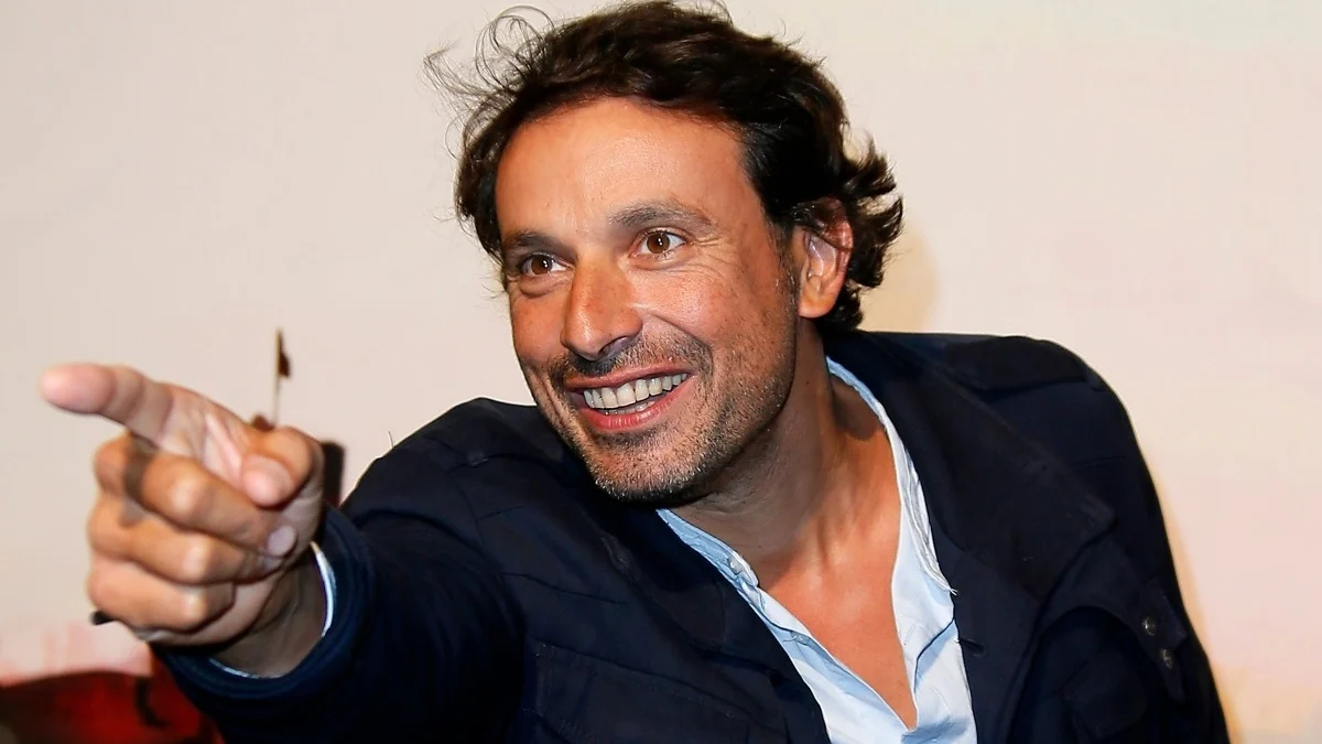 Bernard Montiel rend un hommage inattendu à Bruno Salomone après celui de Jean‑Luc Reichmann