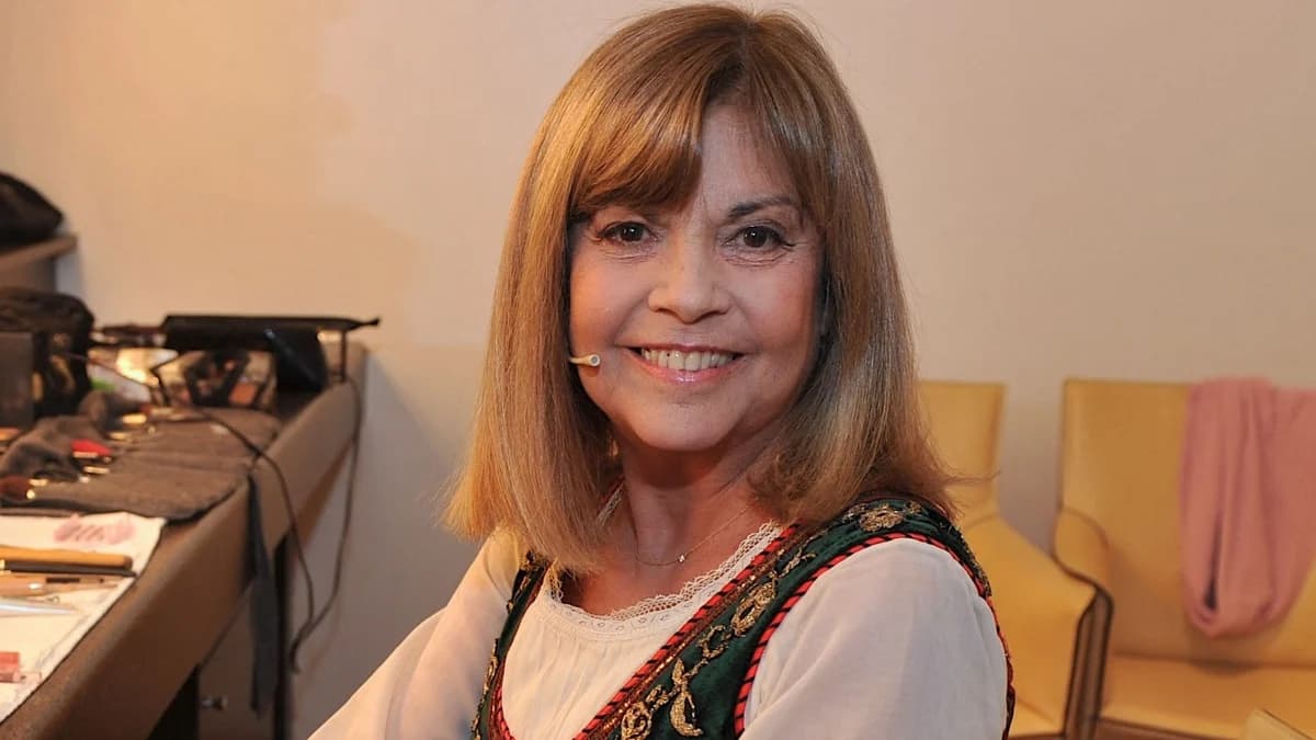 Chantal Goya révèle son secret de longévité en avouant « Je me tape de bons pains au chocolat »