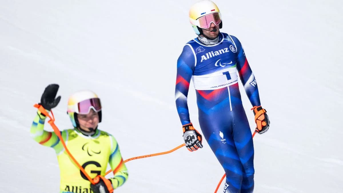 Hyacinthe Deleplace, skieur malvoyant, fait une violente chute