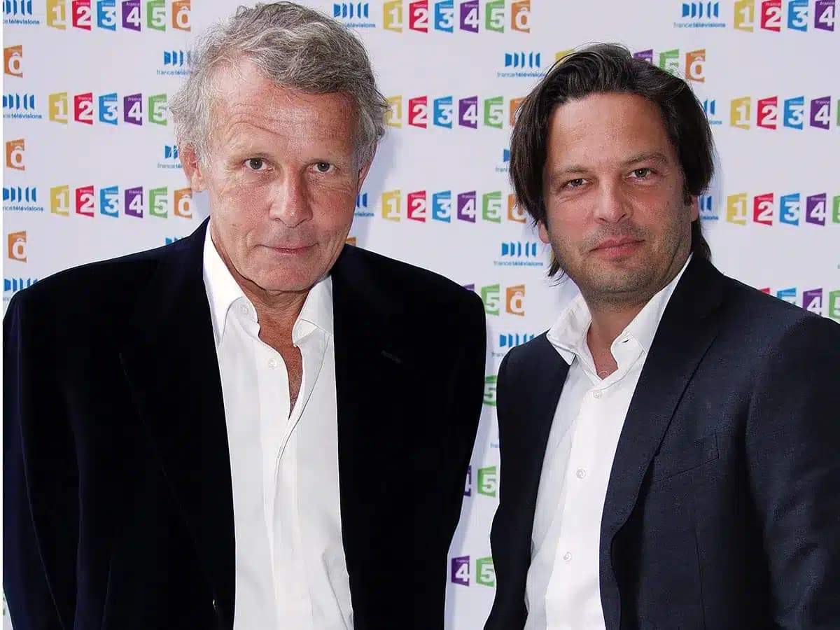 Arnaud Poivre d’Arvor : quelle relation avec son père PPDA depuis sa chute judiciaire ?